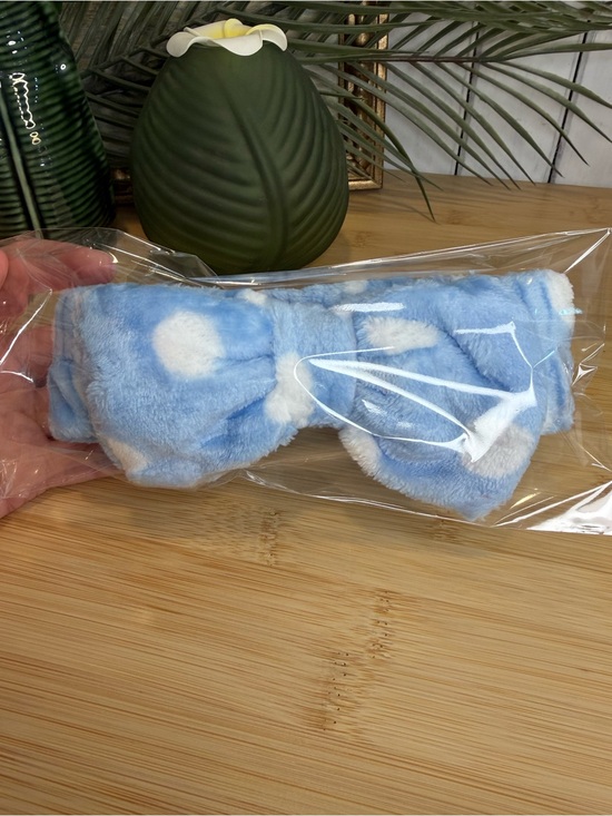 Accessories - Plush Spa Headband Blue Polka Dot with Bow - Women’s